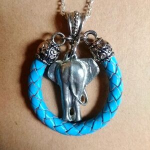 Elephant pendant necklace short silver collar chain turquoise leather br…